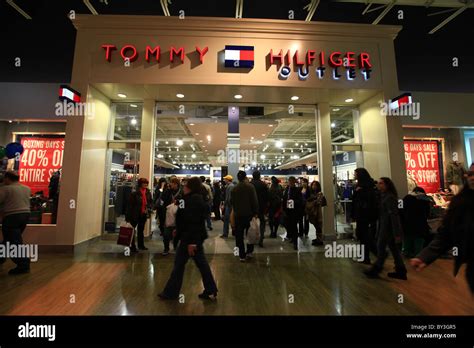 tommy hilfiger outlet canada online